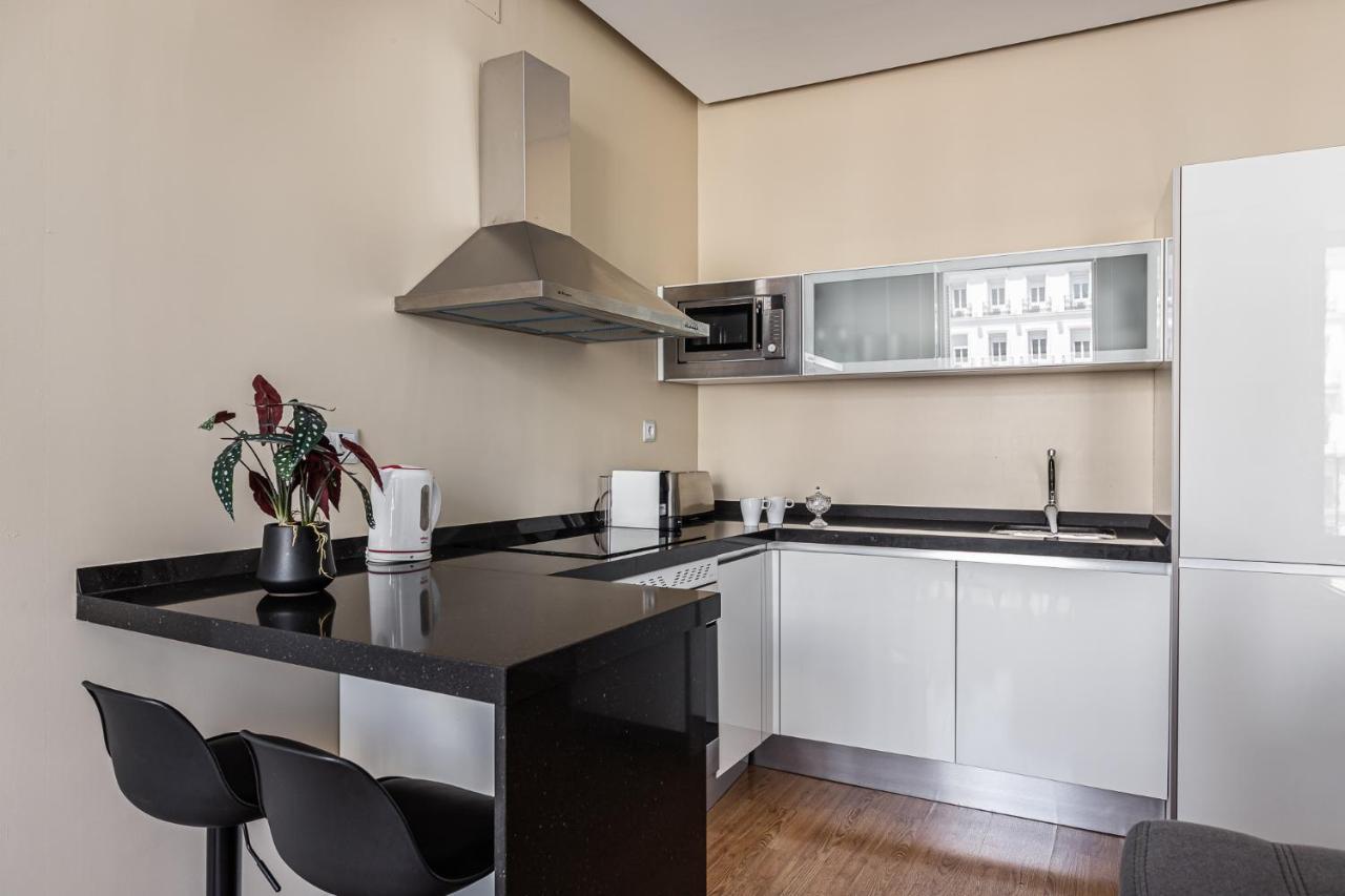 Waou Apartamentos En Sol Deluxe 2 Madrid Buitenkant foto